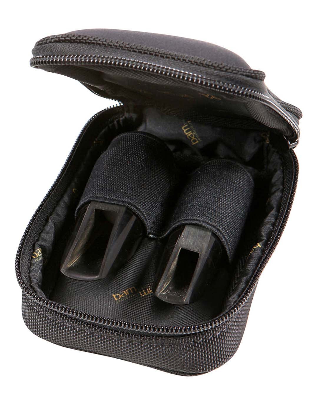 MP-0036-POCHETTE-PARA-2-BOQUILHAS-DE-SAXOFONE-TENOR-M.jpg POCHETTE PARA 2 BOQUILHAS DE SAXOFONE TENOR - M - PRETO - Imagem 1